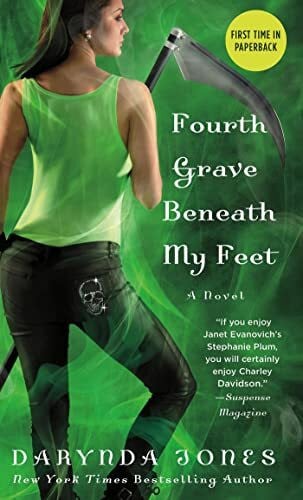 Jones, Darynda Fourth Grave Beneath My Feet (Charley Davidson)