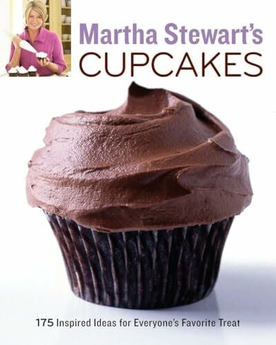 Martha Stewart Living Magazine Martha Stewart's Cupcakes: 175 Inspired Ideas for Everyone's Favorite Treat: A Baking Book