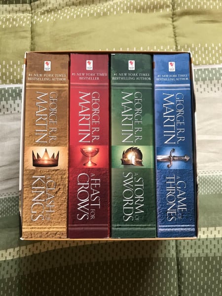 Martin, George R. R. Song of Ice & Fire 4 Books Set Box : A Game of Thrones, a Clash of Kings, a Storm of Swords, and a Feast for Crows (Multiple copy pack): A Game of ... A Feast for Crows (A Song of Ice and Fire)