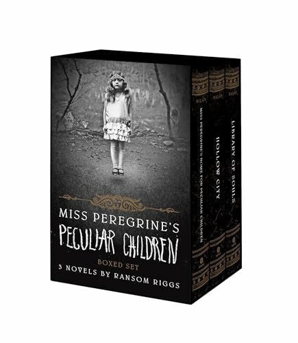 Riggs, Ransom Miss Peregrine's Peculiar Children Boxed Set - 3 Taschenbuchromane: 3 Novels by Ransom Riggs