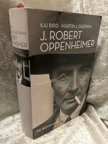 Binder, Klaus J. Robert Oppenheimer: Die Biographie
