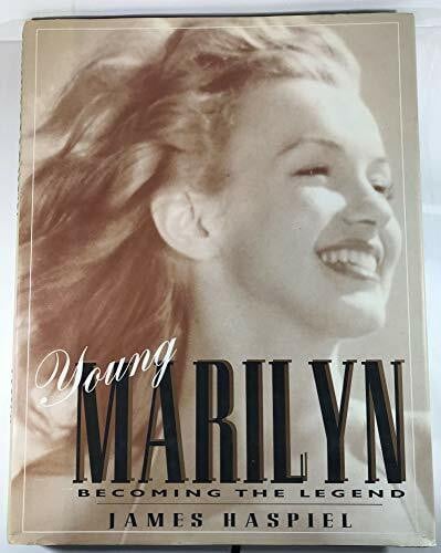 Haspiel, James Young Marilyn: Becoming the Legend
